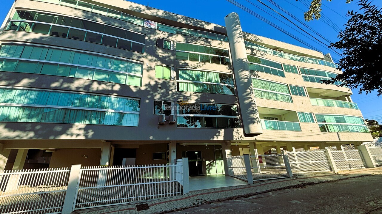 Apartamento para aluguel de temporada em Bombinhas (Praia de Bombinhas)