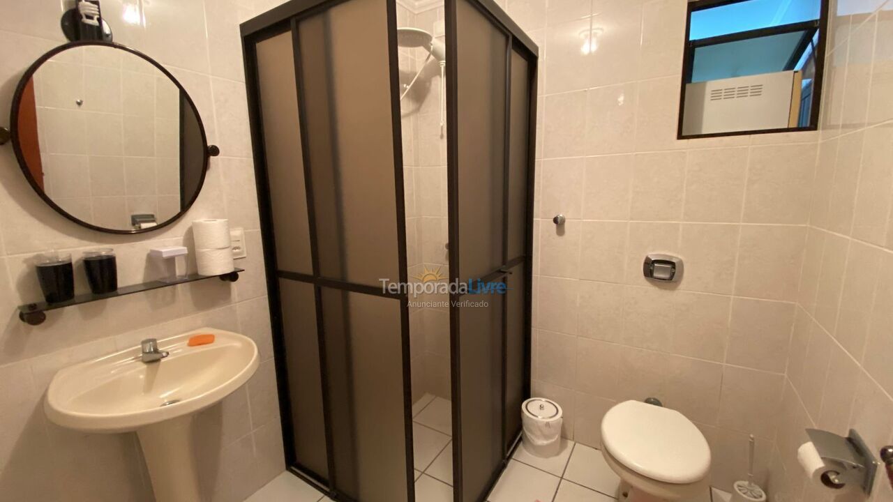 Apartamento para alquiler de vacaciones em Itapema (Meia Praia)