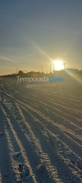Casa para aluguel de temporada em Arraial do Cabo (Praia de Figueira)