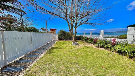 149 - Hermosa Casa Beira Mar en Mariscal