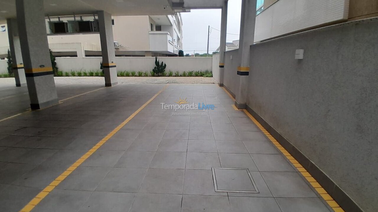 Apartment for vacation rental in Bombinhas (Mariscal)