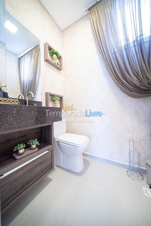 Apartment for vacation rental in Bombinhas (Mariscal)