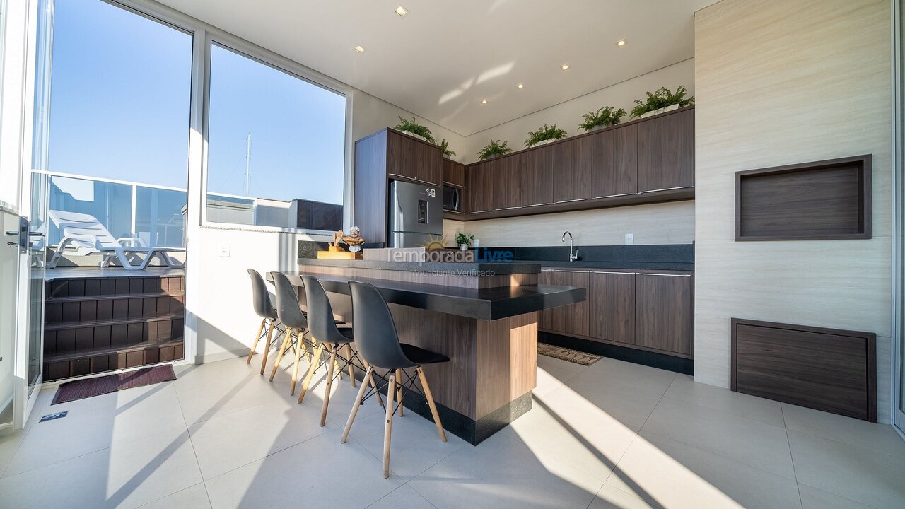 Apartment for vacation rental in Bombinhas (Mariscal)