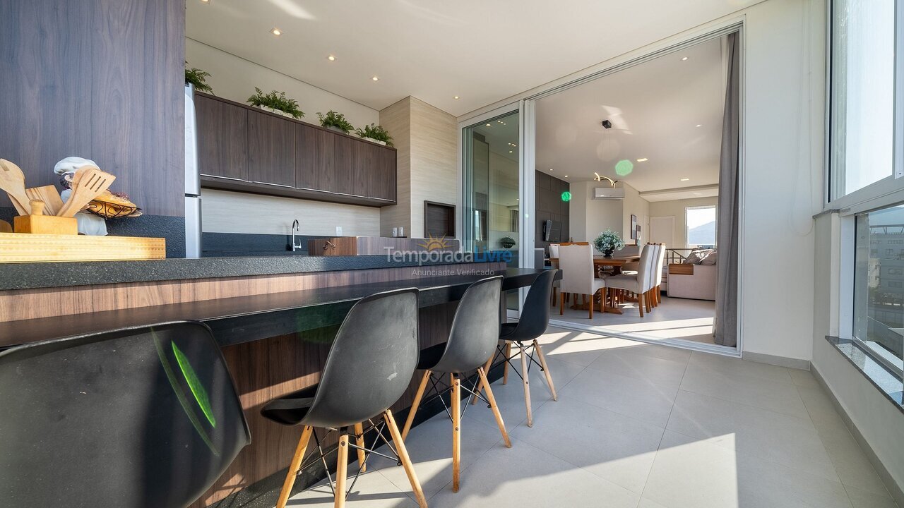 Apartment for vacation rental in Bombinhas (Mariscal)