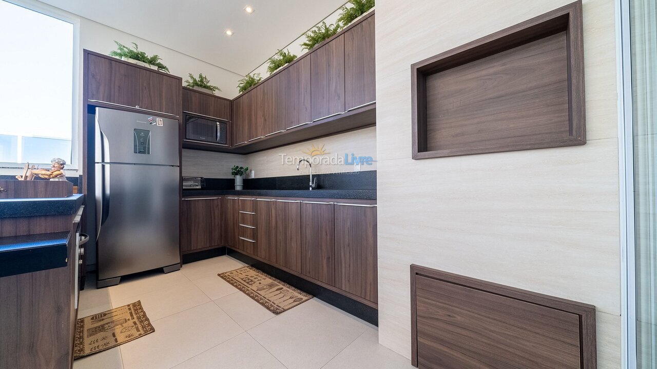 Apartment for vacation rental in Bombinhas (Mariscal)