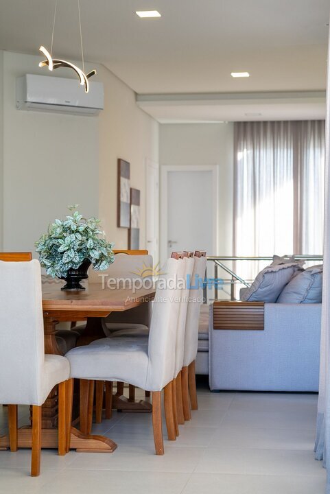 Apartment for vacation rental in Bombinhas (Mariscal)