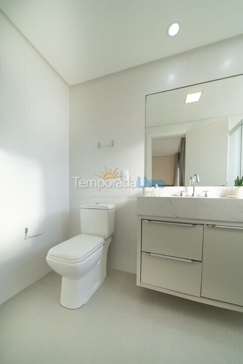 Apartment for vacation rental in Bombinhas (Mariscal)