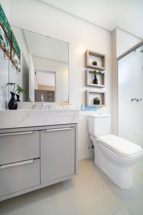 Apartment for vacation rental in Bombinhas (Mariscal)