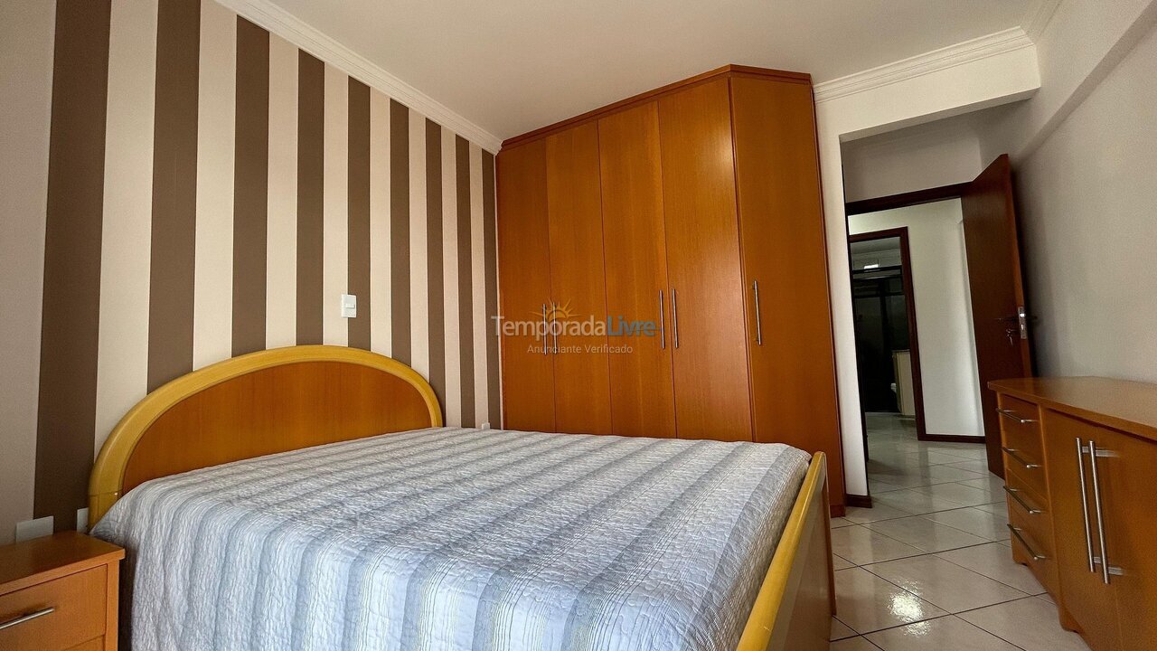 Apartment for vacation rental in Bombinhas (Praia de Bombas)