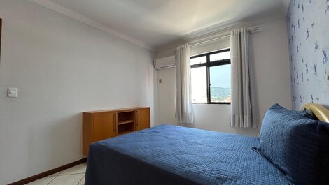 063 - Apartment with side sea view in Bombas