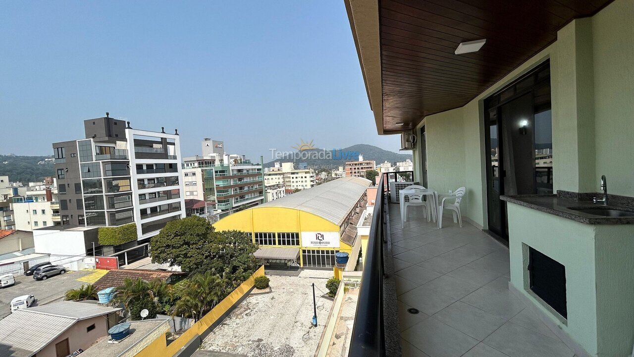 Apartment for vacation rental in Bombinhas (Praia de Bombas)