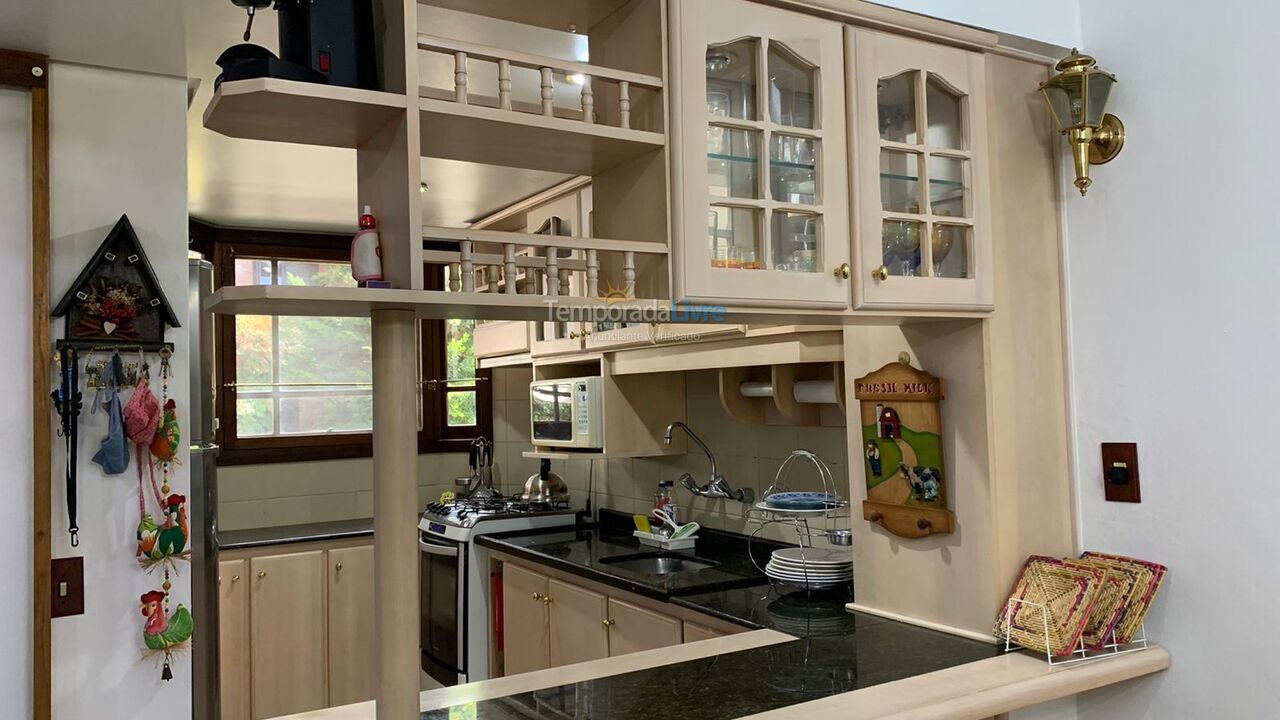 Casa para aluguel de temporada em Gramado (Centro)