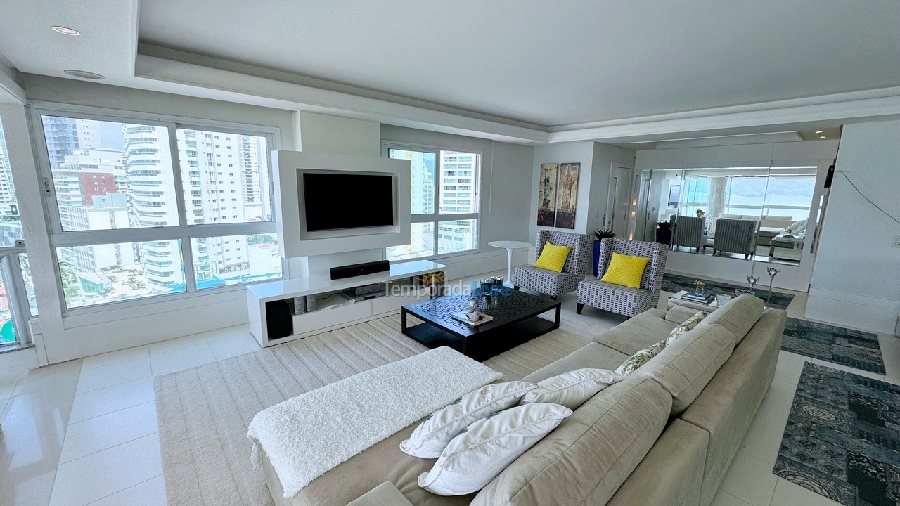 Apartamento para alquiler de vacaciones em Balneário Camboriú (Praia Central)