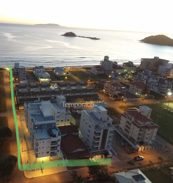 Apartamento para alquiler de vacaciones em Governador Celso Ramos (Praia de Palmas)