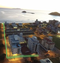 Cobertura de piscina 3 suites! vista a la playa