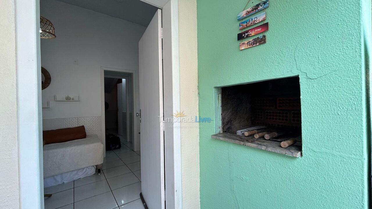 Casa para aluguel de temporada em Florianopolis (Praia dos Ingleses)