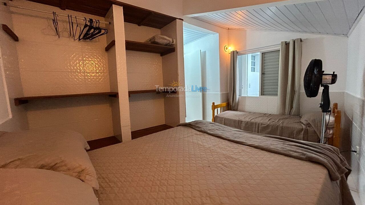 Casa para aluguel de temporada em Florianopolis (Praia dos Ingleses)