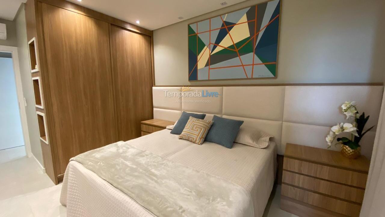 Apartment for vacation rental in Itapema (Meia Praia)