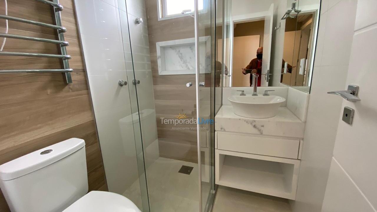 Apartment for vacation rental in Itapema (Meia Praia)