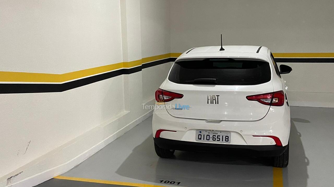 Apartment for vacation rental in Itapema (Meia Praia)