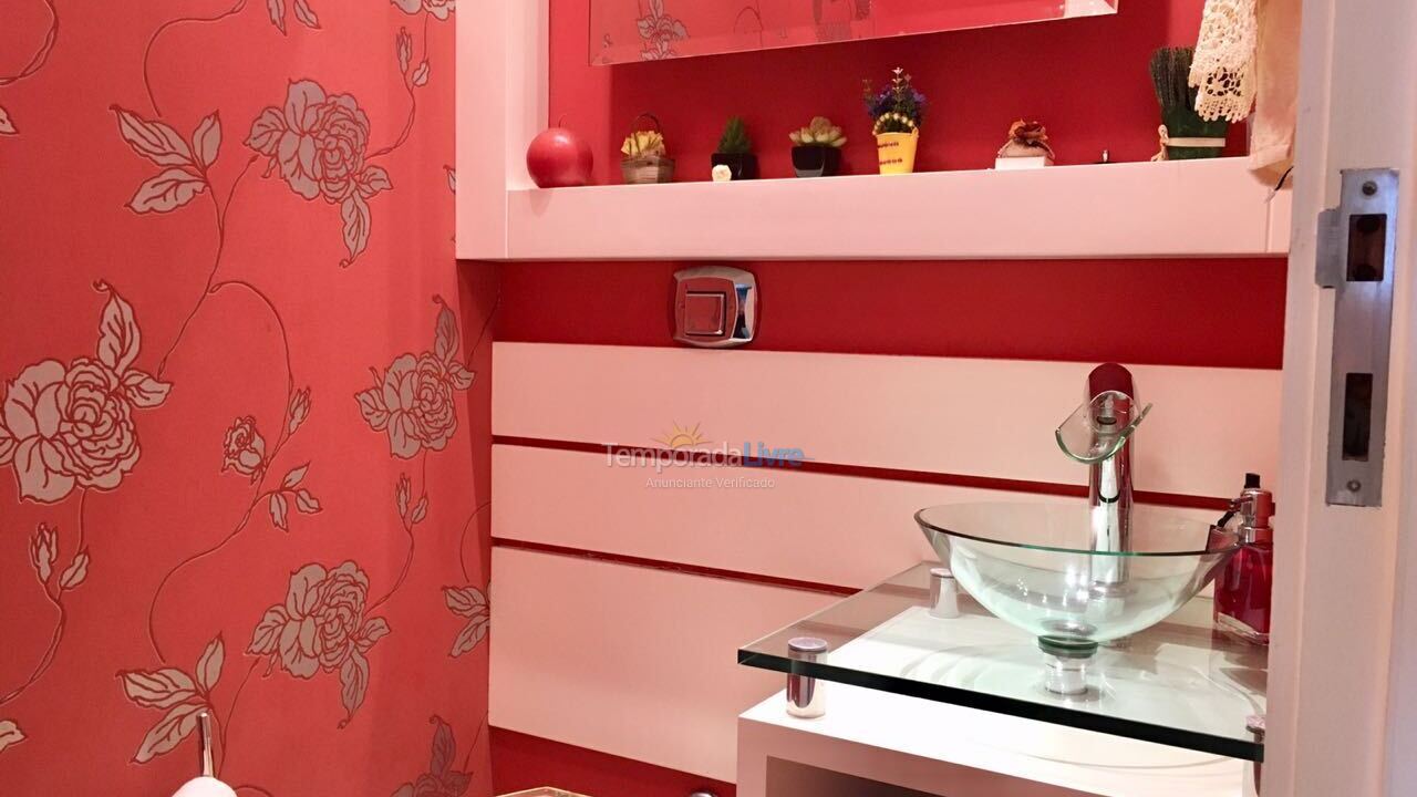 Apartamento para alquiler de vacaciones em Itapema (Meia Praia)