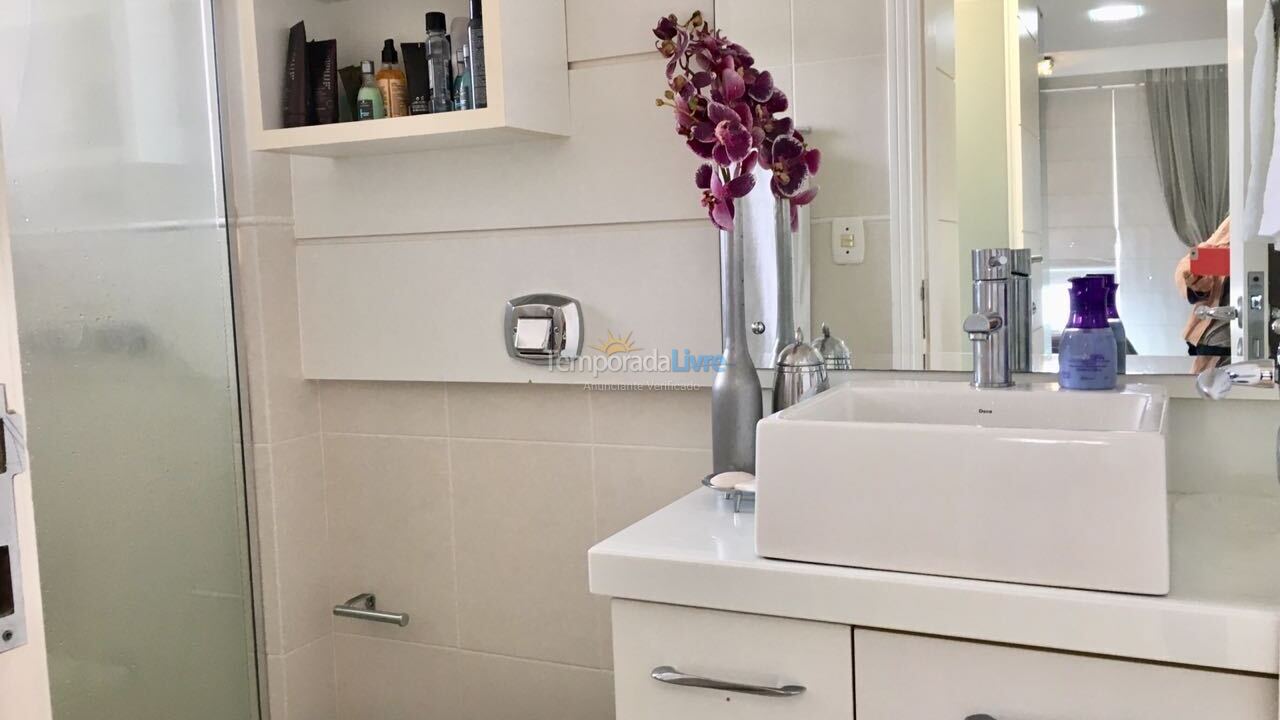 Apartamento para alquiler de vacaciones em Itapema (Meia Praia)