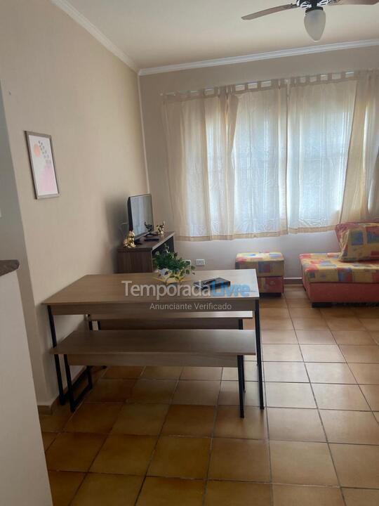 Apartamento para aluguel de temporada em Guarujá (Enseada)