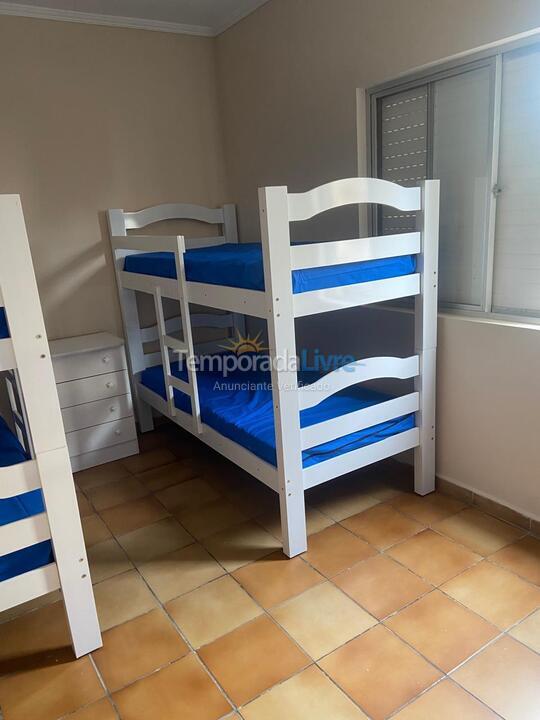 Apartamento para aluguel de temporada em Guarujá (Enseada)