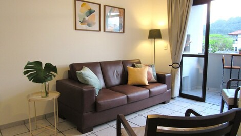 Lindo e confortável apartamento a poucos metros do mar!