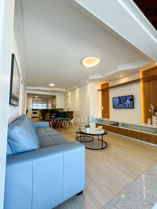 Apartment for vacation rental in Itapema (Meia Praia)