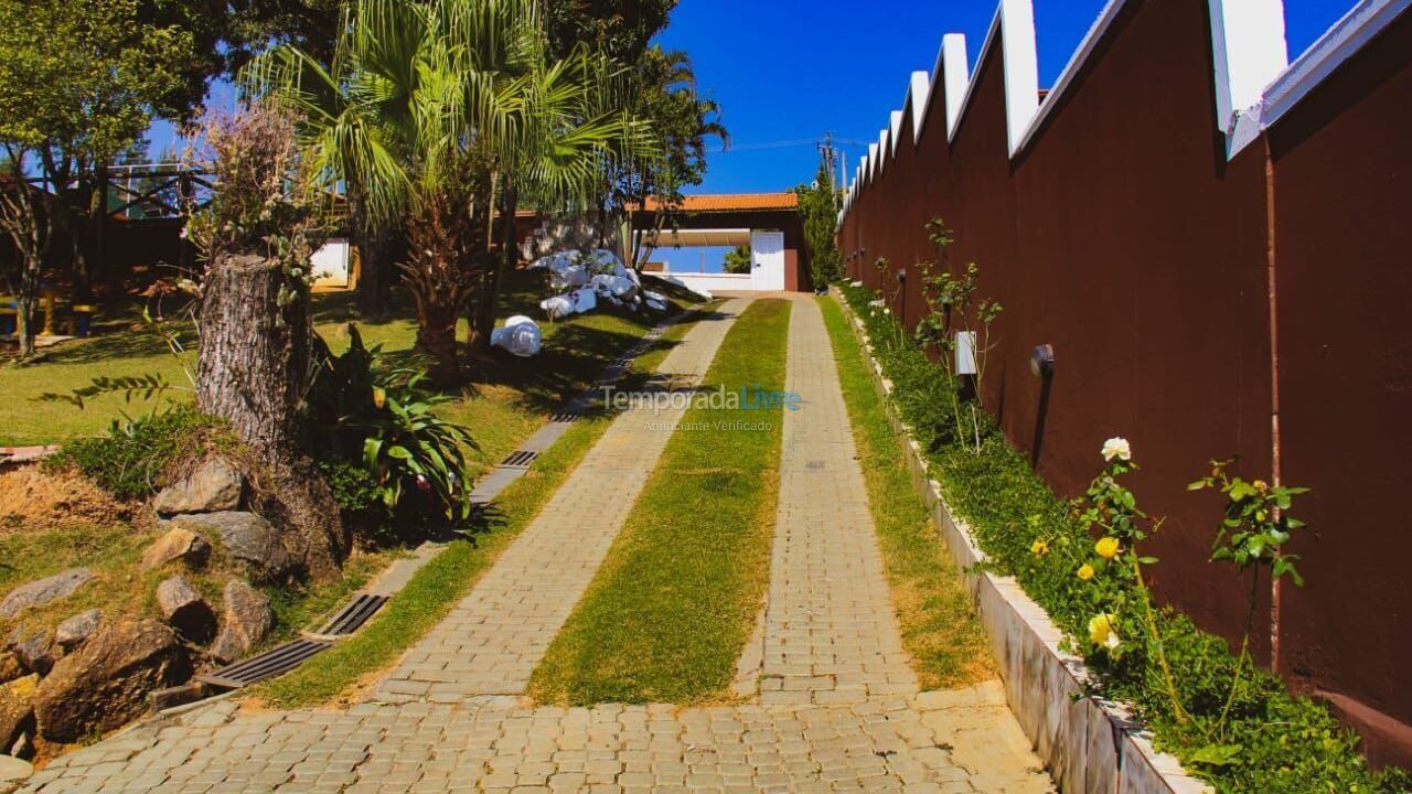 Chácara / sítio para aluguel de temporada em Araçariguama (Aparecidinha)