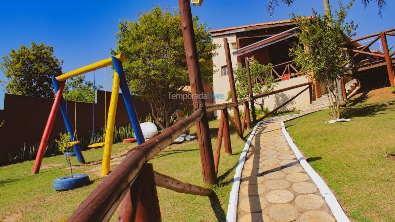 Chácara / sítio para aluguel de temporada em Araçariguama (Aparecidinha)