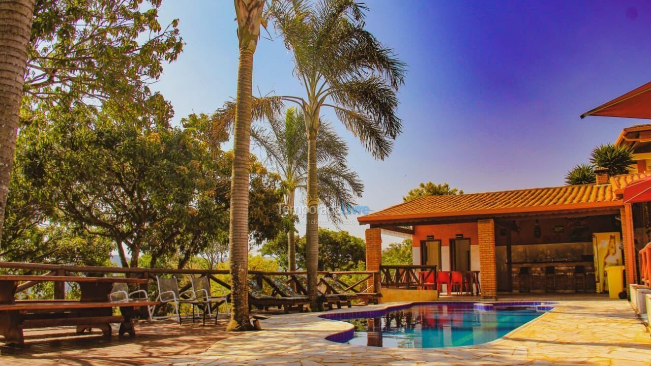 Chácara / sítio para aluguel de temporada em Araçariguama (Aparecidinha)