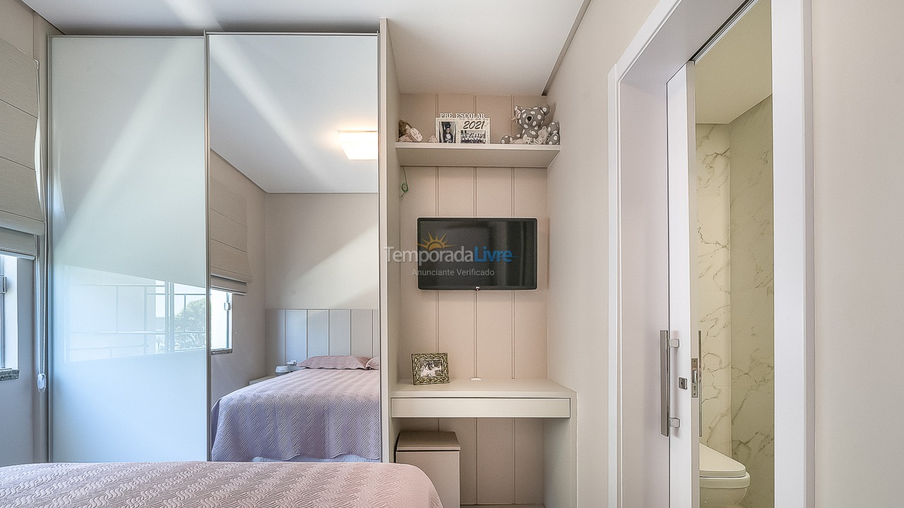 Apartamento para aluguel de temporada em Bombinhas (Canto Grande)