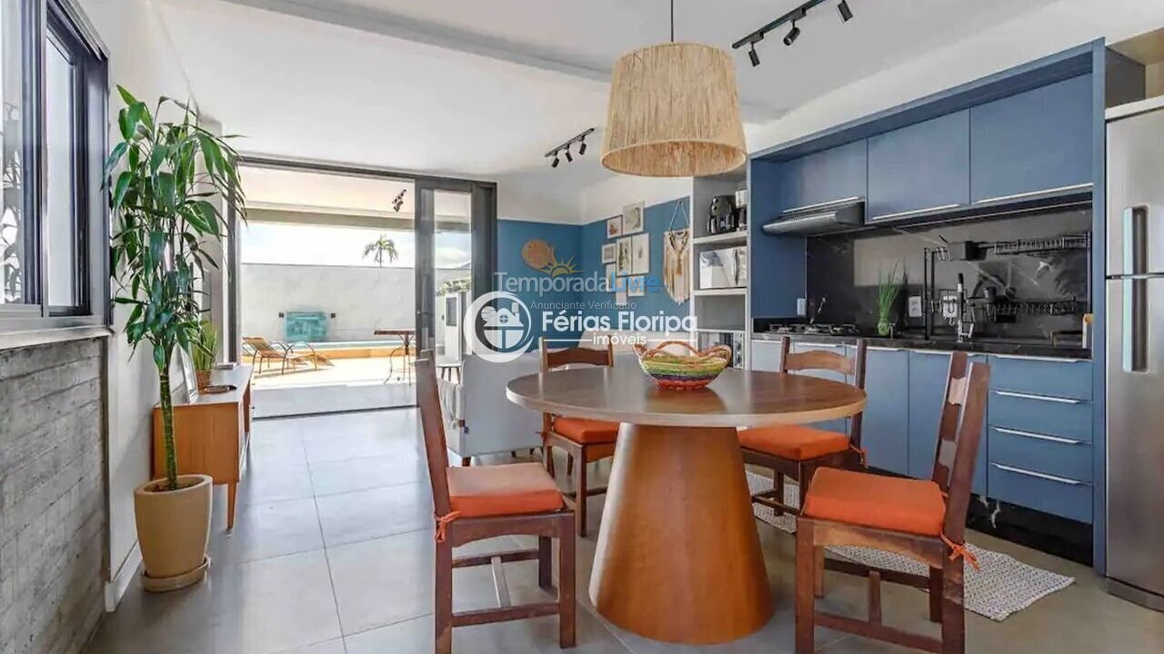 Casa para aluguel de temporada em Florianopolis (Campeche)