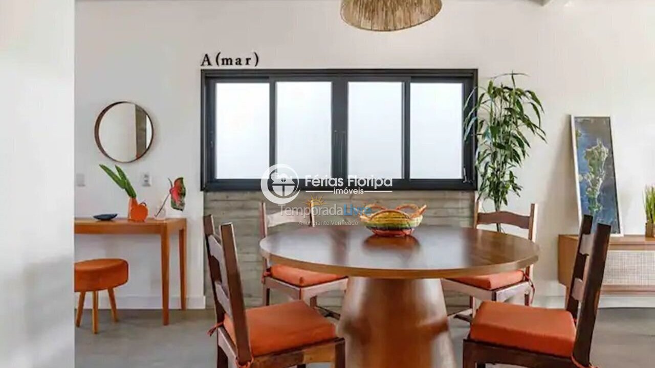 Casa para aluguel de temporada em Florianopolis (Campeche)