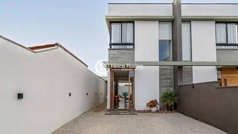 Casa Soul Campeche: Conforto e Tranquilidade a 100m da Praia