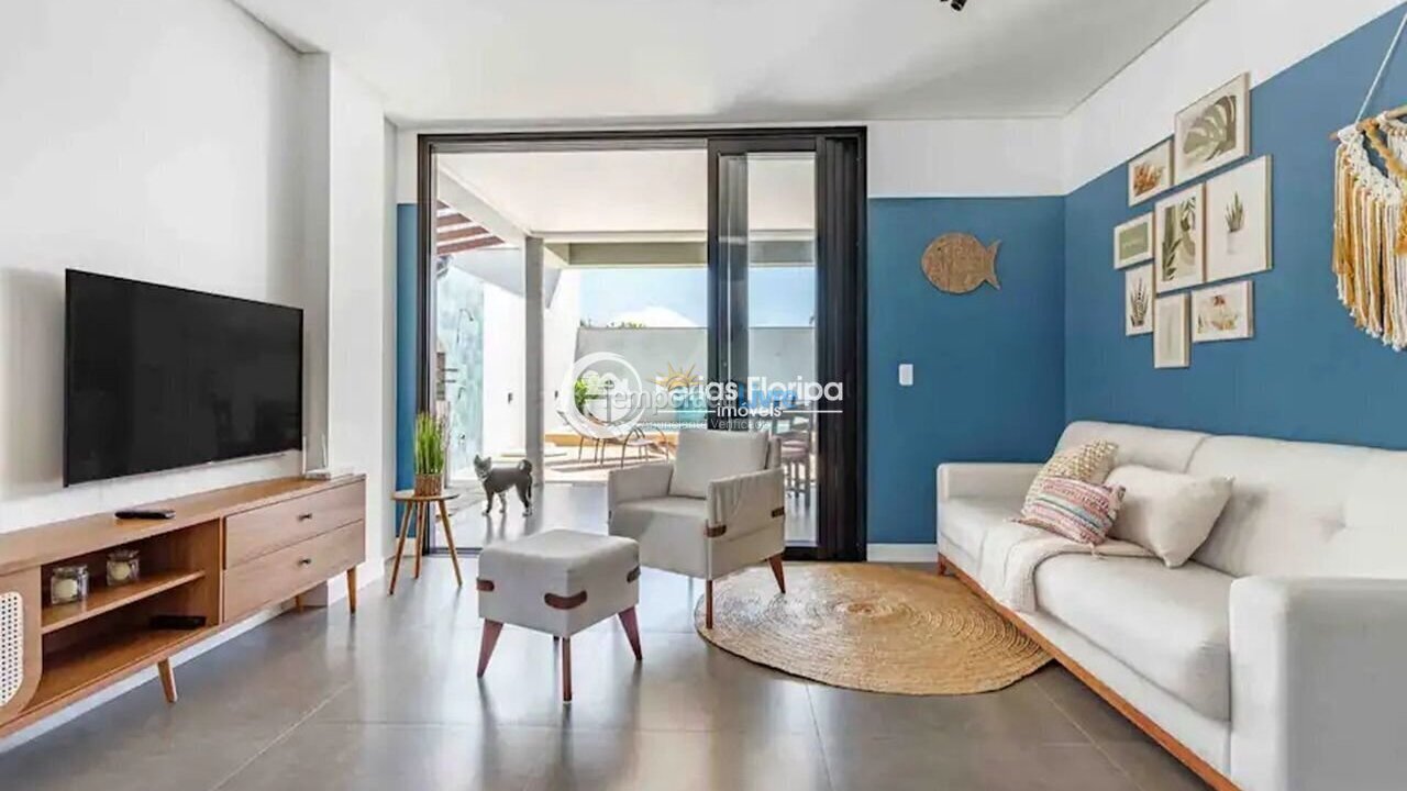 Casa para aluguel de temporada em Florianopolis (Campeche)