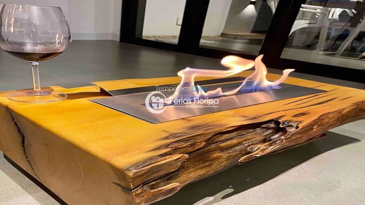 Casa para alquiler de vacaciones em Florianopolis (Campeche)