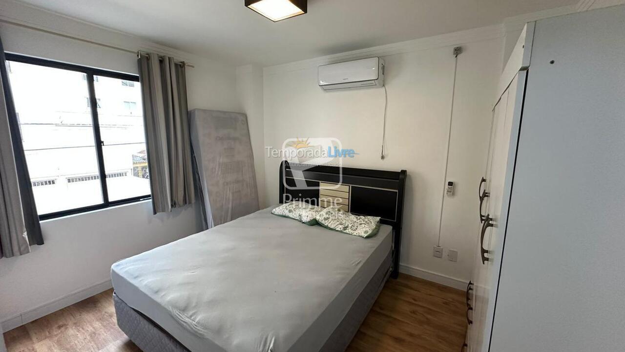 Apartamento para aluguel de temporada em Balneário Camboriú (Centro)