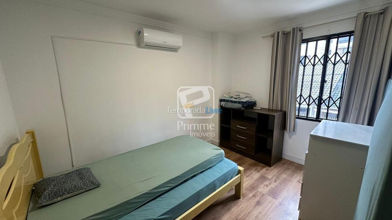 Apartamento para aluguel de temporada em Balneário Camboriú (Centro)
