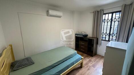 APARTAMENTO 3 DORMITÓRIOS SENDO 1 SUITE NO CENTRO DE BALNEÁRIO