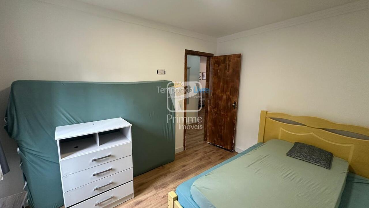 Apartamento para aluguel de temporada em Balneário Camboriú (Centro)