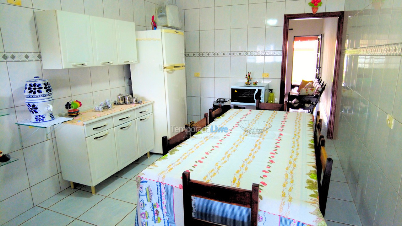 Casa para aluguel de temporada em São Pedro (Recanto das Aguas)