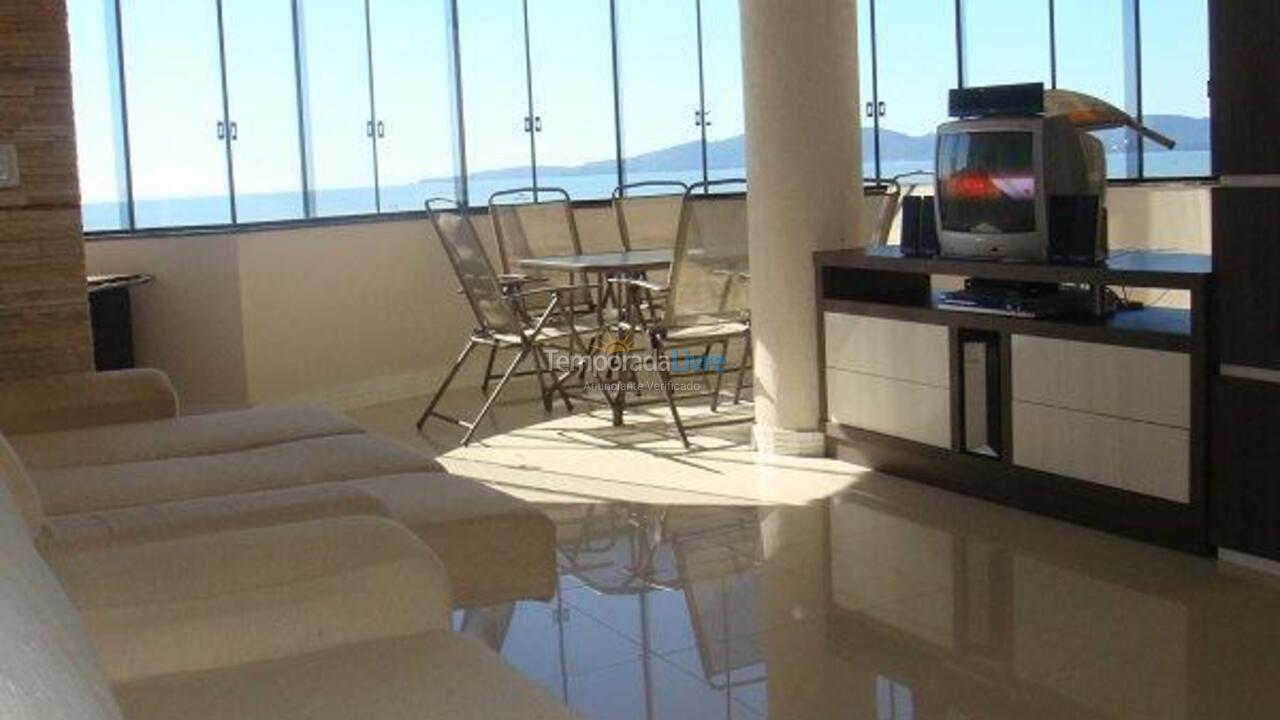 House for vacation rental in Itapema (Centro)