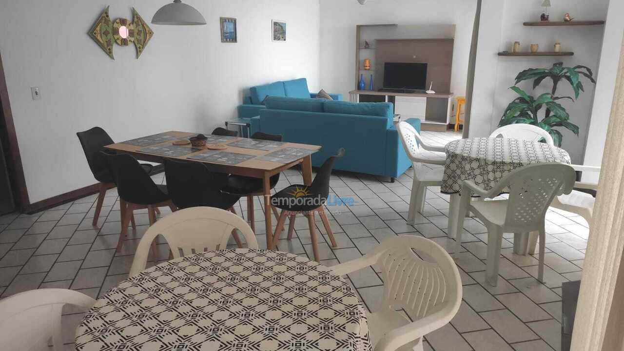 Casa para alquiler de vacaciones em Itapema (Meia Praia)