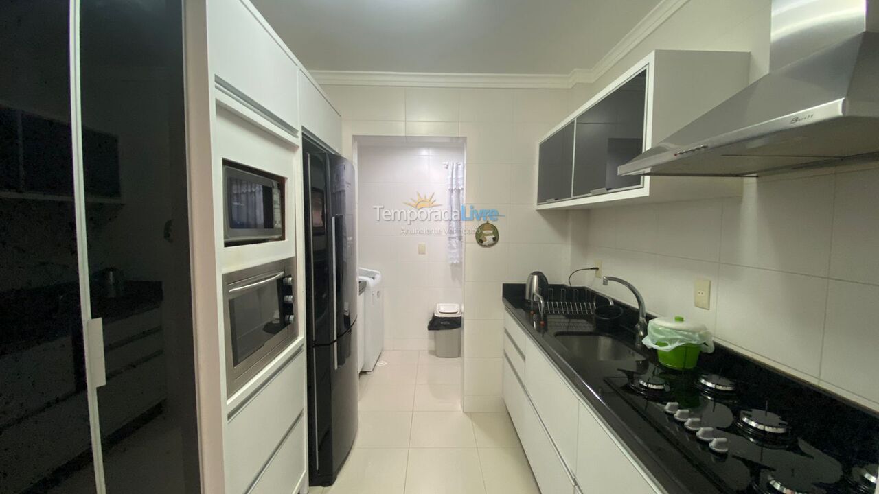 Casa para aluguel de temporada em Itapema (Centro)