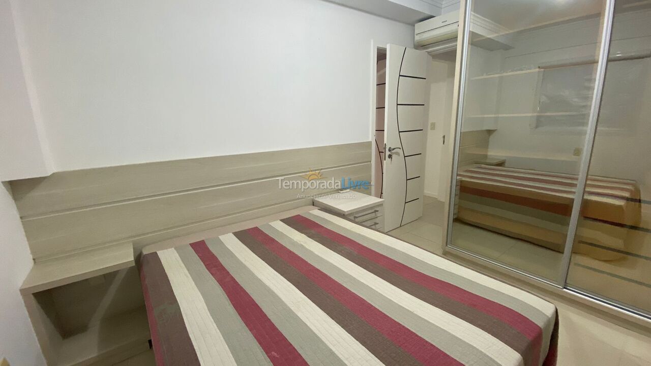 Casa para aluguel de temporada em Itapema (Centro)