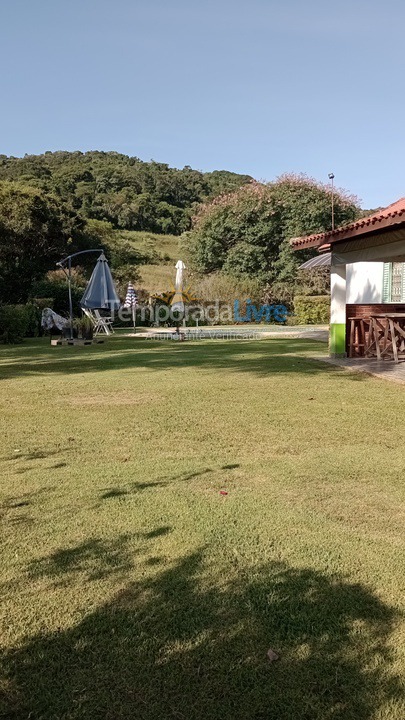 Casa para aluguel de temporada em São Roque (Canguera)
