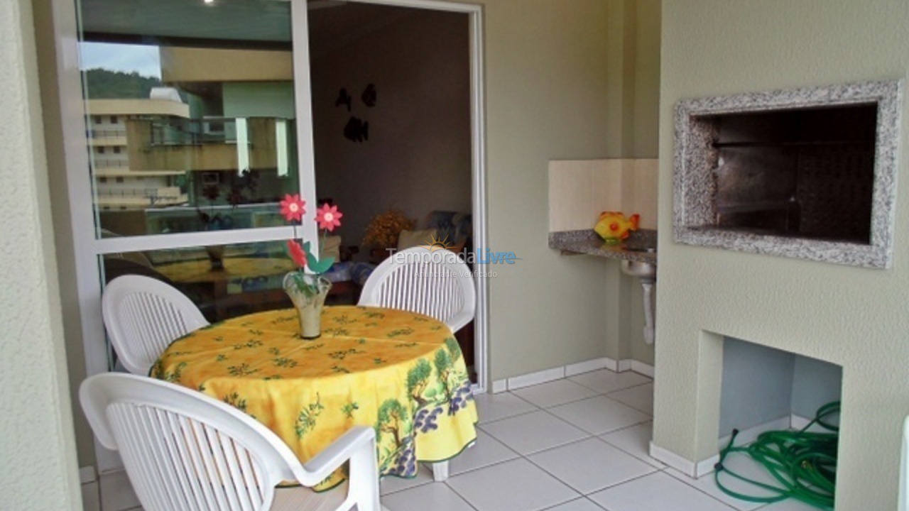 Apartamento para aluguel de temporada em Itapema (Centro)